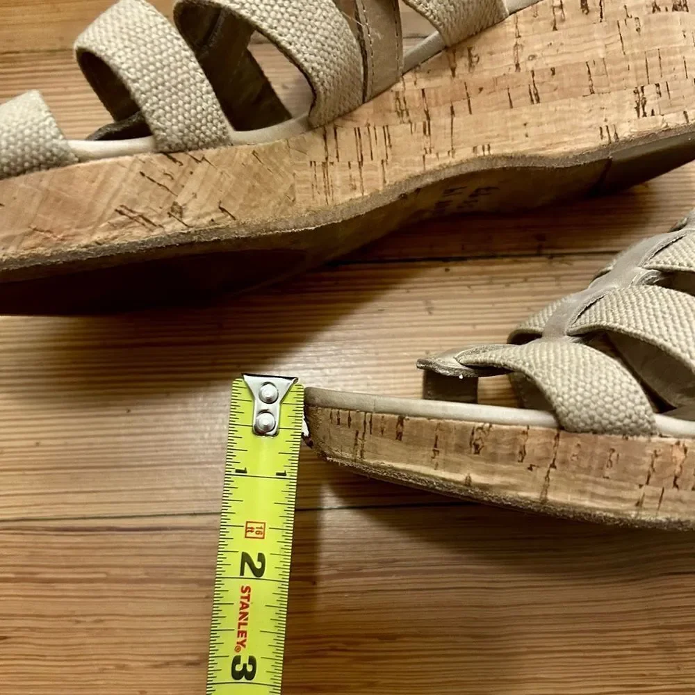 Eileen Fisher Bevy St. Linen stretch wedge sandal heels. Size 8.